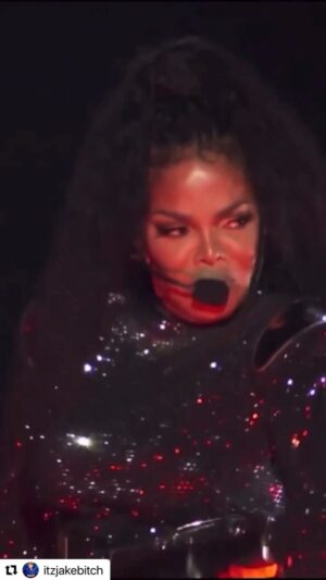Preston Meneses Instagram - See y’all this weekend @janetjackson @cincymusicfest #Repost @itzjakebitch ・・・It’s HOT in here 🥵🔥🕺🏼 #JanetJackson