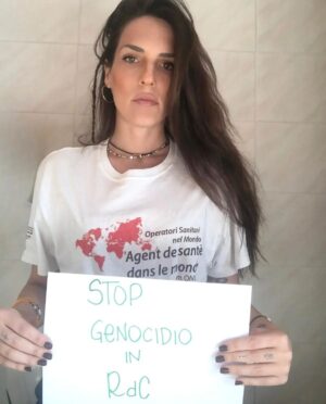 Priscilla Drag Instagram - 🇨🇩STOP AL GENOCIDIO CONGOLESE 

Quasi trent'anni di guerra con circa 20 milioni di morti

Non stiamo parlando di persone uccise per colpi d'arma da fuoco, stiamo parlando di veri e propri massacri, rese disperate per la povertà estrema,  

#Bambini orfani abbandonati
#Donne violate e vittime di violenze atroci
#Donne incinte squarciate

Donne con capezzoli tagliati pur di non far allattare al seno ai propri figli

Ragazzine stuprate davanti ai loro genitori e ai loro fratellini

Bambini rapiti per essere arruolati come #soldati

Ci sono storie che non si riescono a raccontare 

Da decenni continuiamo ad usare la definizione di "Crisi Umanitaria" per raccontare ciò che accade nella Repubblica Democratica del #Congo dove

conflitti armati

disastri naturali

focolai di malattie

divengono caratteristiche imprescindibili per la descrizione dello stato delle cose. 
Firma ora !!!!!⬇️⬇️⬇️

https://www.change.org/p/fermare-il-genocidio-in-congo