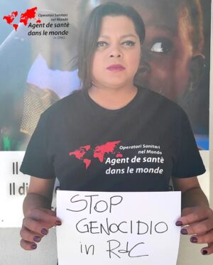 Priscilla Drag Instagram - 🇨🇩STOP AL GENOCIDIO CONGOLESE 

Quasi trent'anni di guerra con circa 20 milioni di morti

Non stiamo parlando di persone uccise per colpi d'arma da fuoco, stiamo parlando di veri e propri massacri, rese disperate per la povertà estrema,  

#Bambini orfani abbandonati
#Donne violate e vittime di violenze atroci
#Donne incinte squarciate

Donne con capezzoli tagliati pur di non far allattare al seno ai propri figli

Ragazzine stuprate davanti ai loro genitori e ai loro fratellini

Bambini rapiti per essere arruolati come #soldati

Ci sono storie che non si riescono a raccontare 

Da decenni continuiamo ad usare la definizione di "Crisi Umanitaria" per raccontare ciò che accade nella Repubblica Democratica del #Congo dove

conflitti armati

disastri naturali

focolai di malattie

divengono caratteristiche imprescindibili per la descrizione dello stato delle cose. 
Firma ora !!!!!⬇️⬇️⬇️

https://www.change.org/p/fermare-il-genocidio-in-congo