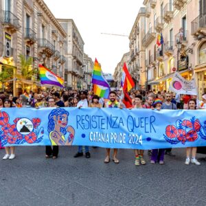 Priscilla Drag Instagram - Grazie a tutte le persone che hanno reso il Pride di quest’anno così speciale!  Siamo gratɜ per la partecipazione di tuttɜ, abbiamo condiviso insieme un momento di amore e di lotta.
Grazie a Priscilla per essere stata la nostra favolosa zia!
Il corteo tornerà l’anno prossimo ma il Pride è e sarà sempre ogni giorno 🏳️‍🌈

Foto di @abelmusarra e @giuseppemazzolaofficial