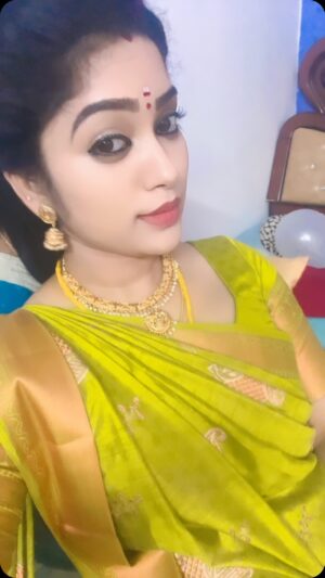 Priya Joe Instagram - 😍😘✨🌿👸🏻♥️🤴🏻🌿✨😘😍
.
.
🫰🏻🥰
.
.
#♥️ #200 #k #followers #instagram #thankful #happy #feelings #my #favorite #song #tamilsongs #tuesday #vibes #loveit #cute #pink #baby #instadaily #true #heart #instagram #priyajoe7 #reels #always #behappy #positivevibes #staysafe😇