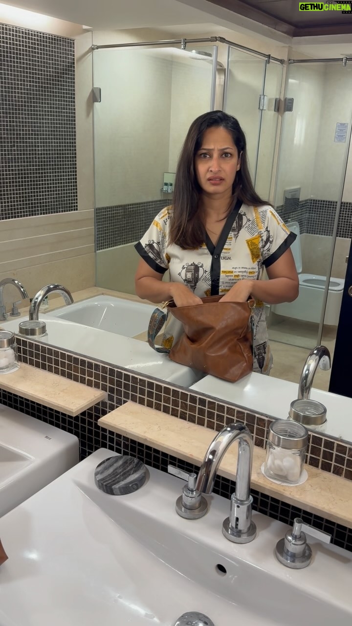 Priya Marathe - 24K Likes - ये आदत है बूरी 
फिर ना केहना sorry 
जनहित मे जारी.. 
Issued in d interest of Public Health.. 
इस film के सभी पात्र और घटनाऐ काल्पनिक है.. 😃
Location partner @thefernjaipur 
Travel partner @cleartrip