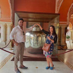 Priya Marathe Instagram - Exploring the Pink city 💕 with my partner @shantanusmoghe And Travel partner @cleartrip ❤️😊
#alberthall #citypalace #thefernjaipur 
And stay- @thefernjaipur