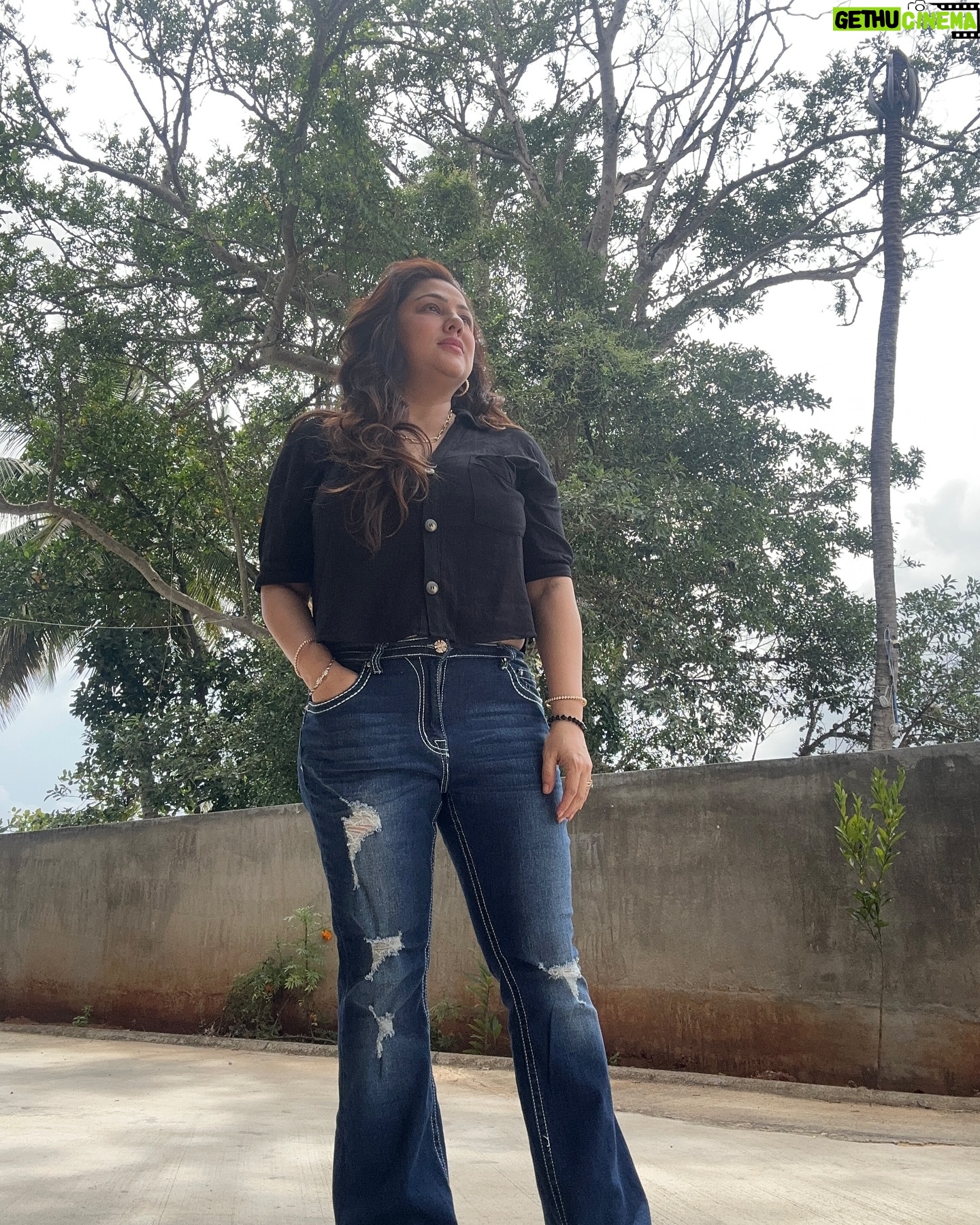 Priyanka Upendra - 12.7K Likes - Paradise✨
#nature #farmlife #monsoon #clouds #life #mood #farmhouse #plantlover