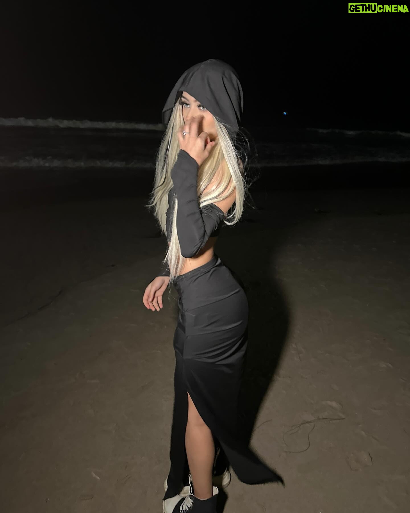 Prymrr - 12.5K Likes - myworld.