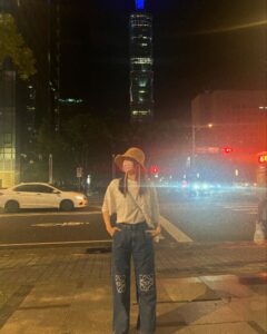 Actress Puff Kuo HD Instagram Photos and Wallpapers August 2024