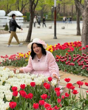 Pung-ja Instagram - 저는 자연을 사랑합니다~🌸