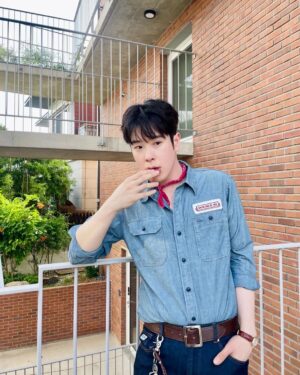 Pyo Ji-hoon Instagram - 7월의 지훈✌🏻❤️