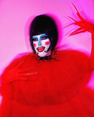 Pythia Instagram - Biggest creep in the whole damn town! ❤️‍🔥 This is very demonic clown Karen… i live! 😂🎪👹🤡