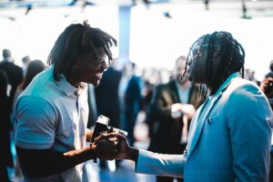 Quincy Williams Instagram - Last night I had the opportunity to represent something more than myself. I was fortunate enough to be recognized as the Jets’ recipient of the United Way of New York’s Hometown Hero award at the 2024 Gridiron Gala. I accepted this award on behalf of those that inspire me every day…my family, my teammates and most importantly my mother.   

@unitedwaynyc #gridirongala @nyjets 

📸: @sarahsnyderphoto