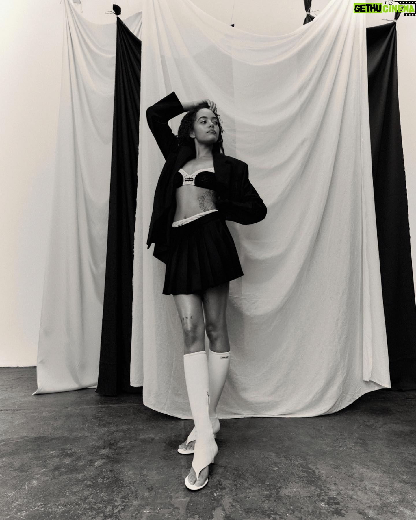 Quintessa Swindell - 14.3K Likes - chest day w/ CAP74024 🌟🏳️⚧️
⠀
Many thanks to everyone involved! 🥹💖⠀
⠀
Photography Carl Diner @carldiner @artsphereparis⠀
Fashion Charlotte Roberts @charlotte__roberts ⠀
Hair Stefan Bertin @stefanbertin ⠀
Make up Bari Khalique @barikhalique ⠀
Set design Josh Stovell @joshstovell @saintlukeartists⠀
Retouch Color Workz @colorworkz⠀
Photography assistant Ariel Mihaly⠀
Fashion assistant Florence Thompson⠀
Set design assistant Isaac Ashley⠀
Words Giorgia Imbrenda @giorgia_imbrenda⠀
⠀
MIU MIU L’Été Collection⠀
⠀
⠀
#CAP74024 #CAP74024Magazine #CarlDiner #MiuMiu⠀
