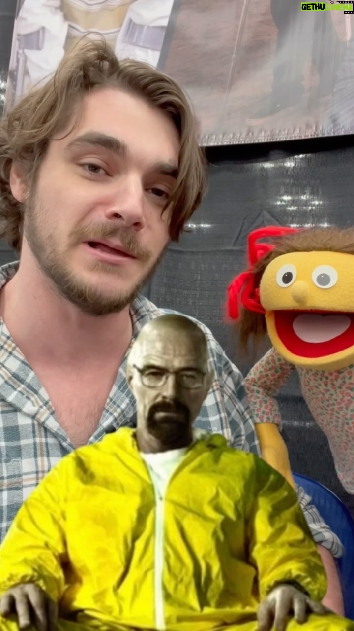 RJ Mitte - 7.4K Likes - Elma Meets Breaking Bad Star RJ Mitte (Walt Jr)! @rjmitte