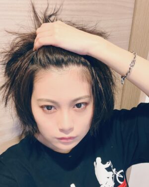 RaMu Instagram - 髪が伸びました