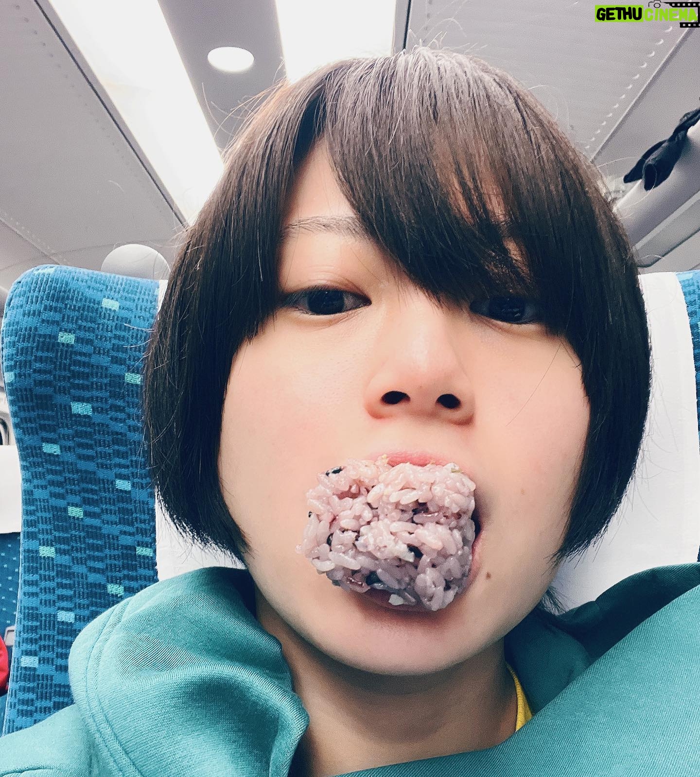 RaMu - 3.3K Likes - 今日は滋賀にロケ!!!!!!
いってきまーーー