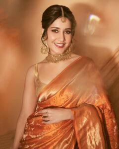 Actress Raashi Khanna HD Instagram Photos and Wallpapers July 2024