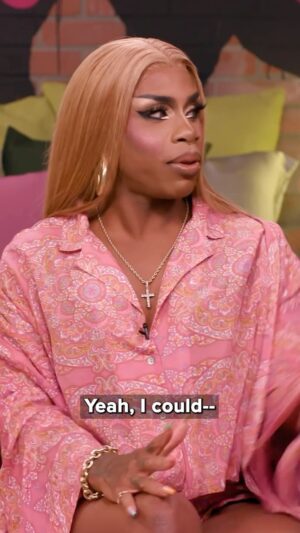 Rachel Bloom Instagram - 💋TONIGHT! The series premiere of Monét’s Slumber Party launches on Dropout at 7PM ET / 4PM PT.

Join the gayest slumber party with host Monét X Change and friends Rachel Bloom, Jujubee, Alaska Thunderfuck, and Oscar Montoya for pillow talk over gags, boys, and games!

#monetsslumberparty #monetxchange #rachelbloom #jujubee #alaskathunderfuck #oscarmontoya #dropout #rpdr