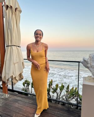 Rachel Lindsay Instagram - Sunset = Reset 💛