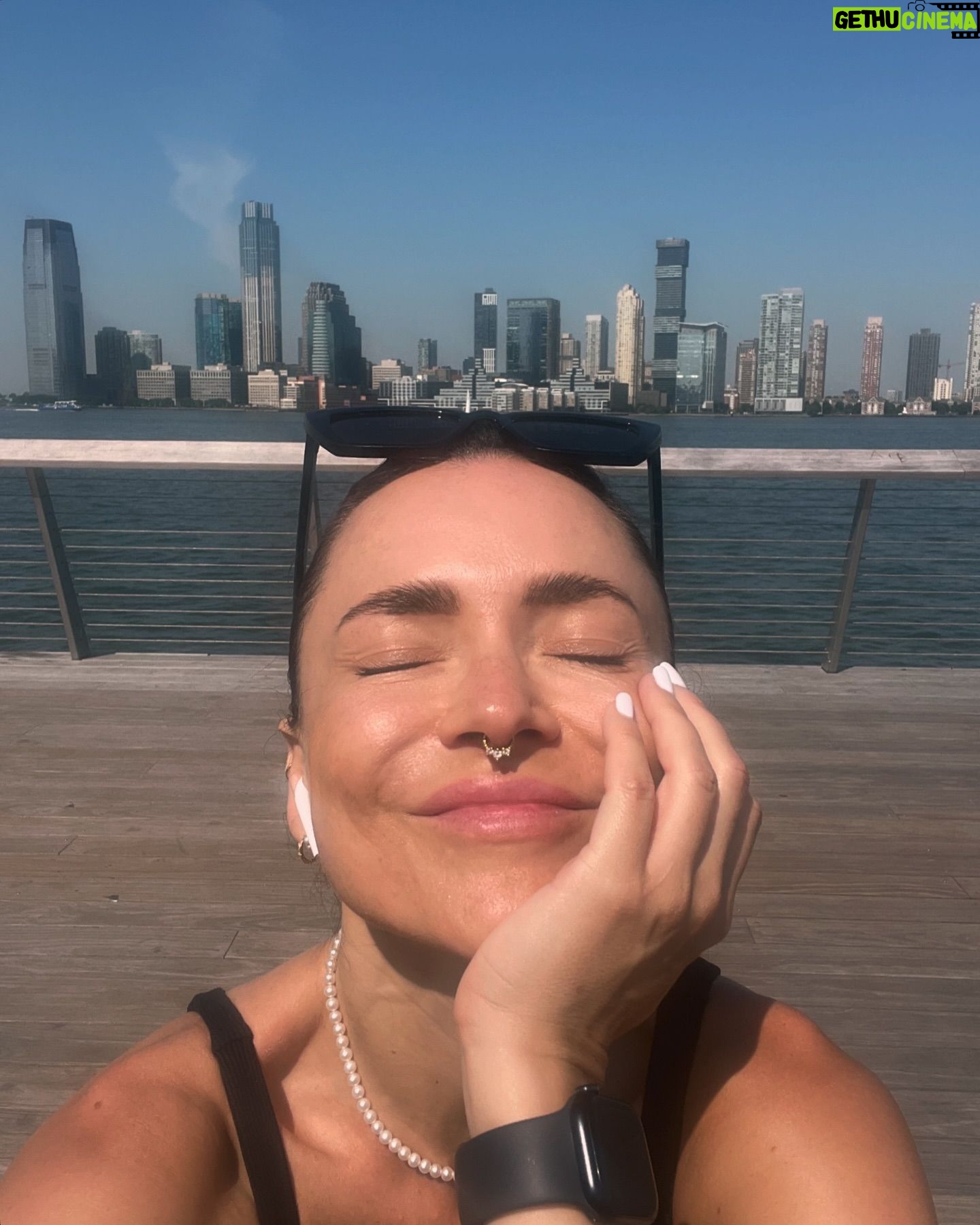 Radka Třeštíková - 6.1K Likes - can I live here?🫠