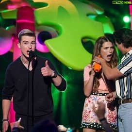 Raegan Revord - 204.9K Likes - Me and Montana being in awe of the @nickelodeon blimp: a series 🤭 #kca