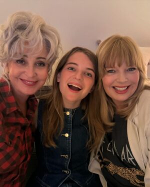 Raegan Revord Instagram - Georgie and Mandy’s First Marriage first taping. Loved seeing so many of my YS family. ❤️