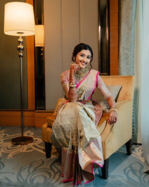 Ragini Prajwal Instagram - An exquisite ensemble capturing the essence of tradition and elegance at my sister's wedding!

The intricate gold detailing and design of each piece, and the stunning necklace, with the delicate bangles and earrings gave a resplendent look @aabushanjewellery1941. My favourite pick from the store!✨️
.
With @aabushanjewellery every piece tells a story, every moment shines with elegance!

 "Canasu" Muhurtam celebrations!

Jewellery: @aabushanjewellery1941
Outfit: @prathicreations
Make Up & Styling: @⁨Preeya Make Up⁩ 
Photography: @onehorizonproductions

#aabushan #ragini #wedding #jewellery #jewel #gold #diamond #muhuratam #south #southindia #antique #marriage