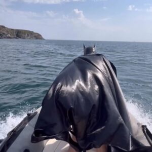 Ragnar Le Breton Instagram - Vive la Bretagne terre de brave ❤️❤️❤️le Batman prend le large
