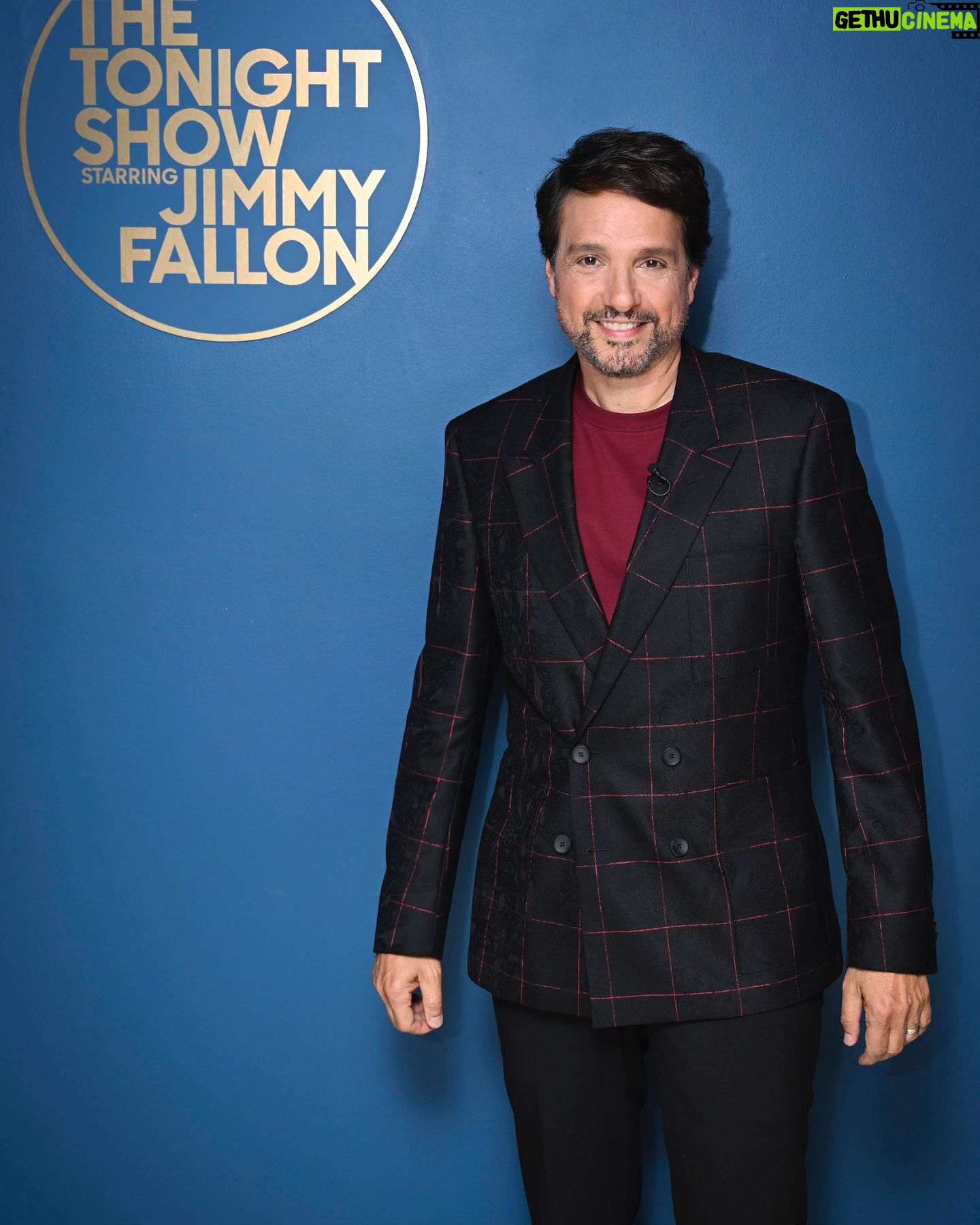 Ralph Macchio - 217.1K Likes - Last night on @fallontonight special presentation to @jimmyfallon #fallontonight @joseph.episcopo @jillfritzopr @jillfritzopr @sfertelmes @cobrakaiseries @karatekidmovie