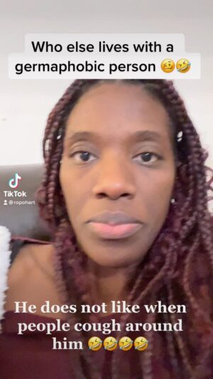 Ramon Reed Instagram - It be your own people 🤦🏾‍♀️😩 Sky did me dirty 🤣🤣

#dont #cough #funny #friday #videos #sibilinglove