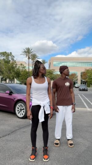 Ramon Reed Instagram - @ropohart dun got me out here doing these dances ya’ll… I don’t know if I’m built for this lifestyle I caught a cramp on the second take 😂😂 WE SMOOVE WIT IT THO