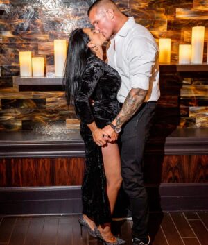 Randy Orton Instagram - In a few days it’ll be 11 amazing years since I met the love of my life. Love you baby ❤️
@kim.orton01