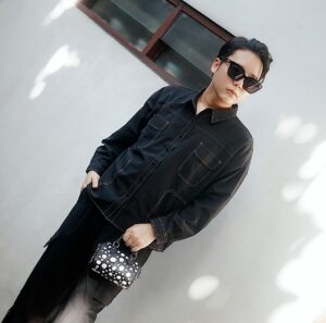 Rangga Moela Instagram - comfy & casual day ⚫️⚪️