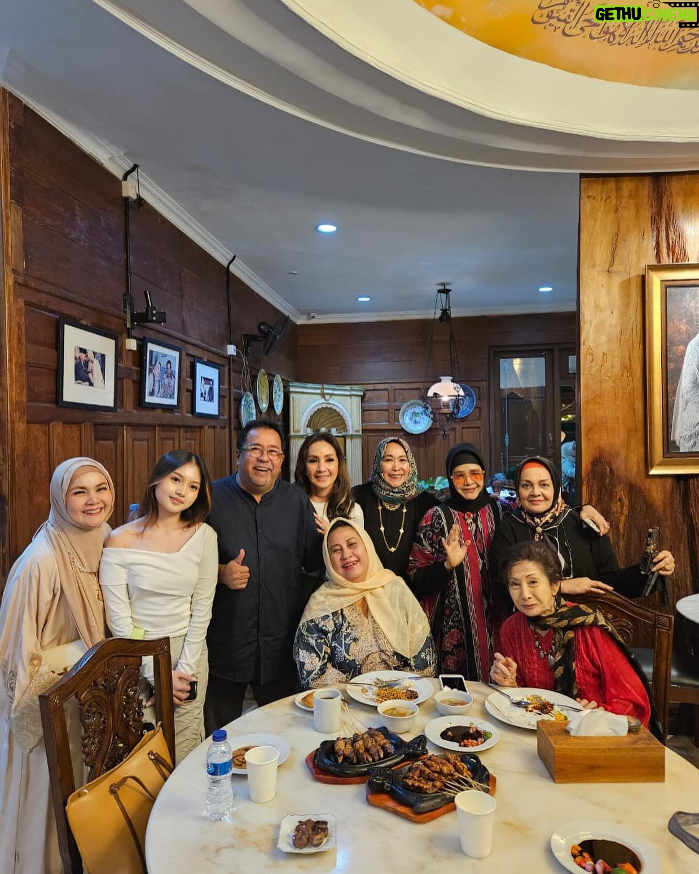 Rano Karno - 2.5K Likes - buka puasa bersama para Cnior D’Rumah Kita Menteng