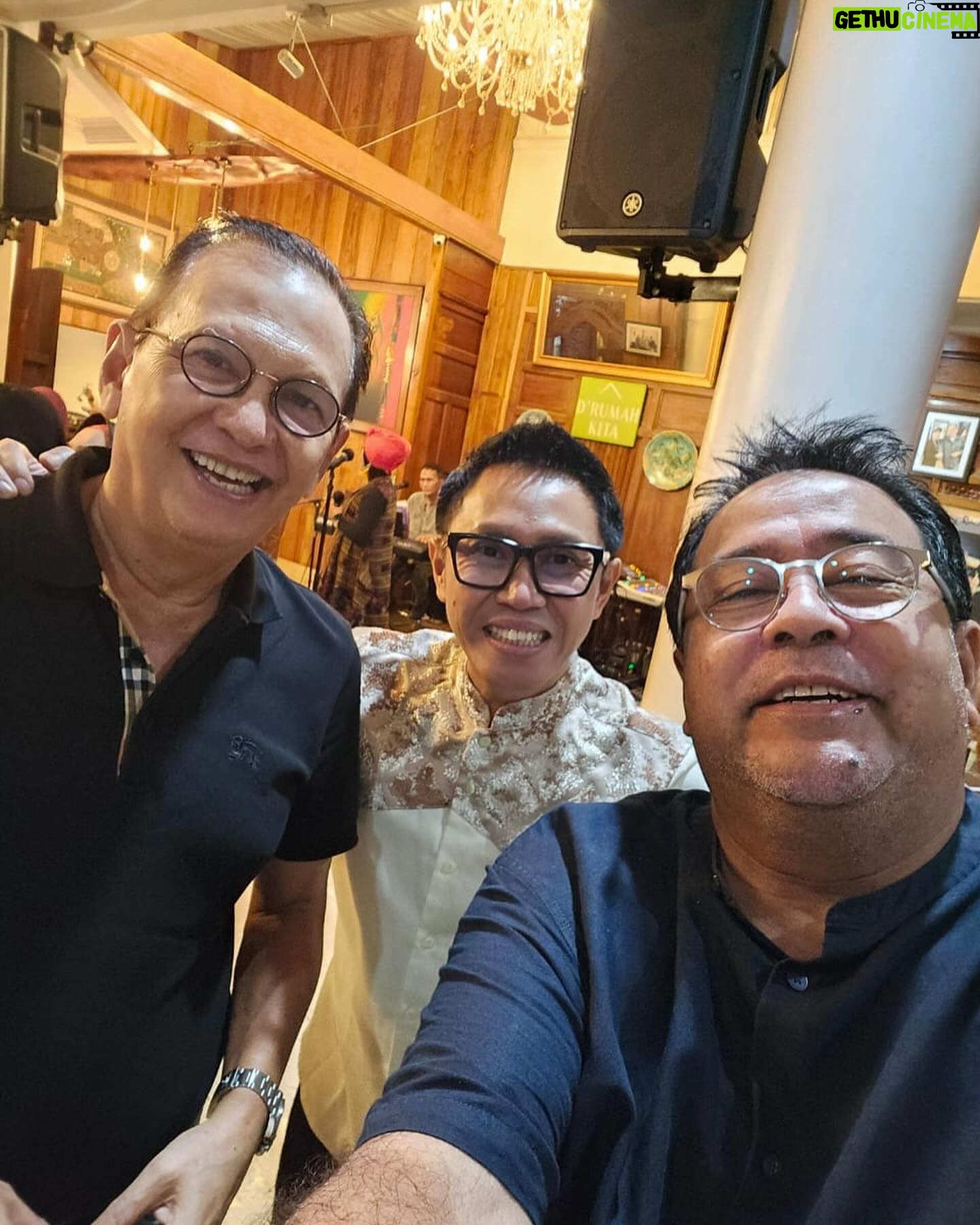 Rano Karno - 5.2K Likes - Teman teman senior buka bersama , kompak sehat selalu 🙏🏼