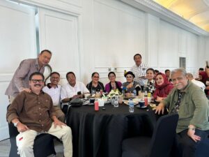 Rano Karno Instagram - Terima kasih mas Eko Patrio mau menerima para artis C Nior ber Halal Bi Halal 2024