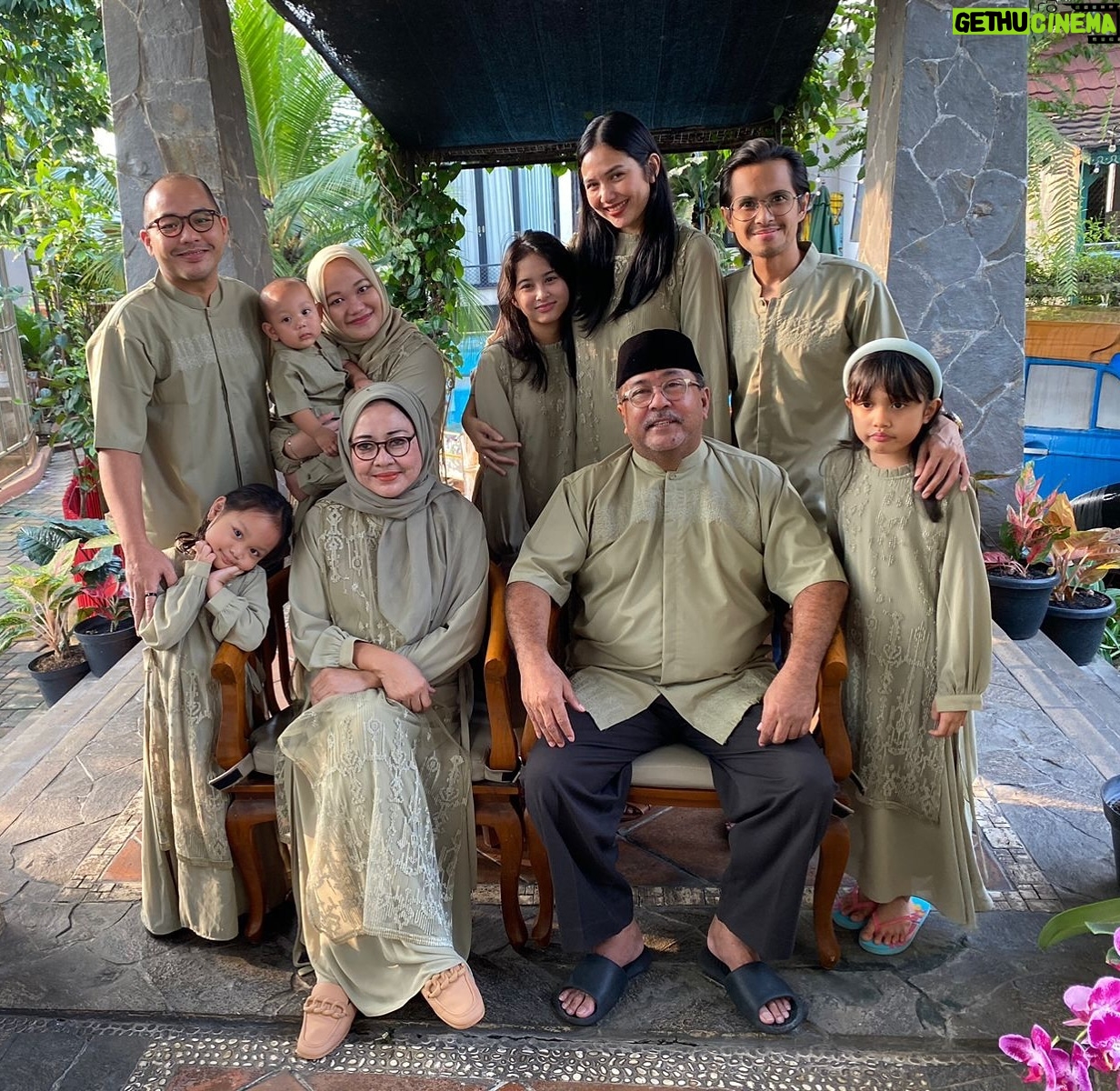 Rano Karno - 11.7K Likes - Lebaran hari kedua , keluarga H. Rano Karno