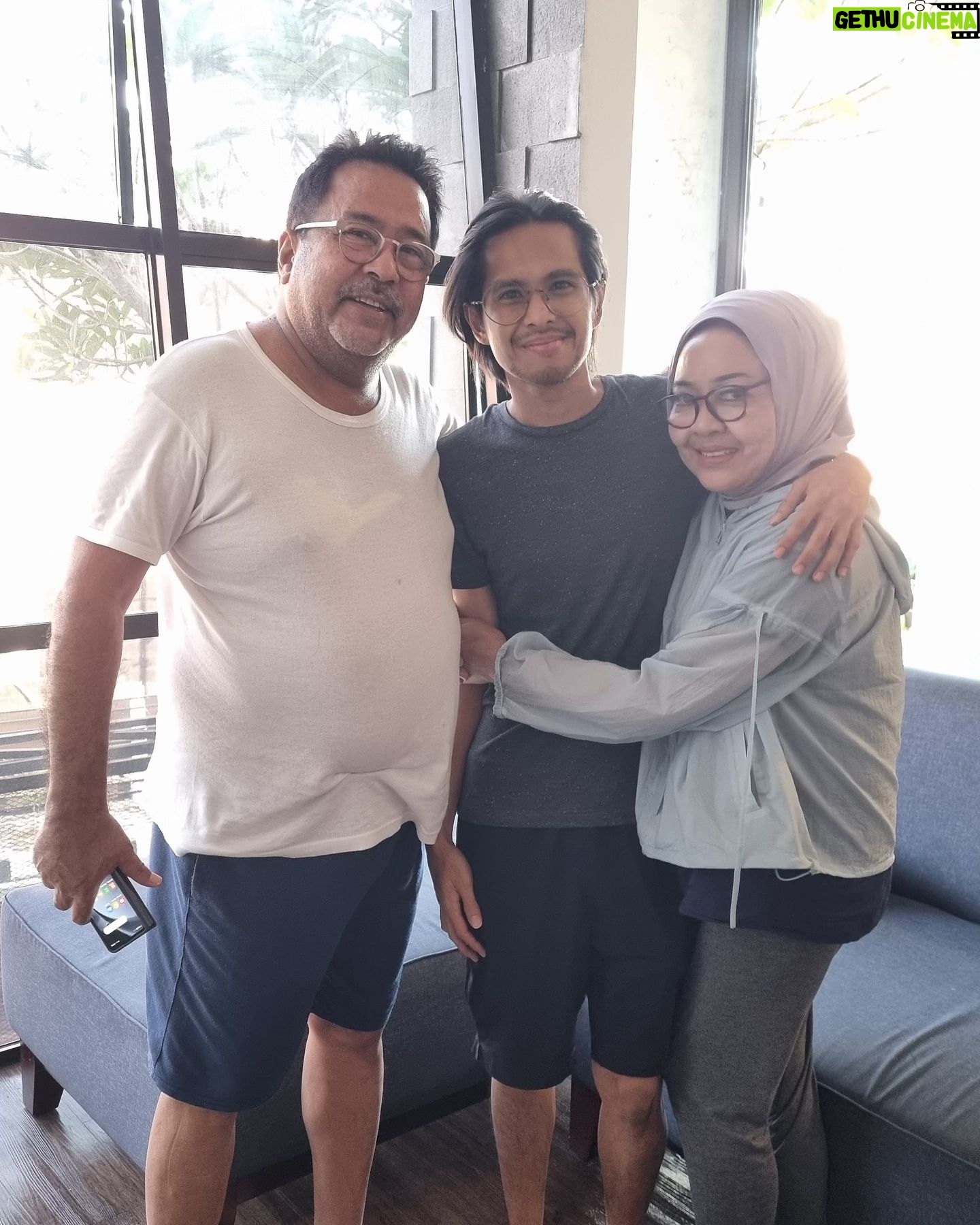 Rano Karno - 4.9K Likes - HBD Bro Raka, sehat, bahagia dan panjang umur ya🙏🙏