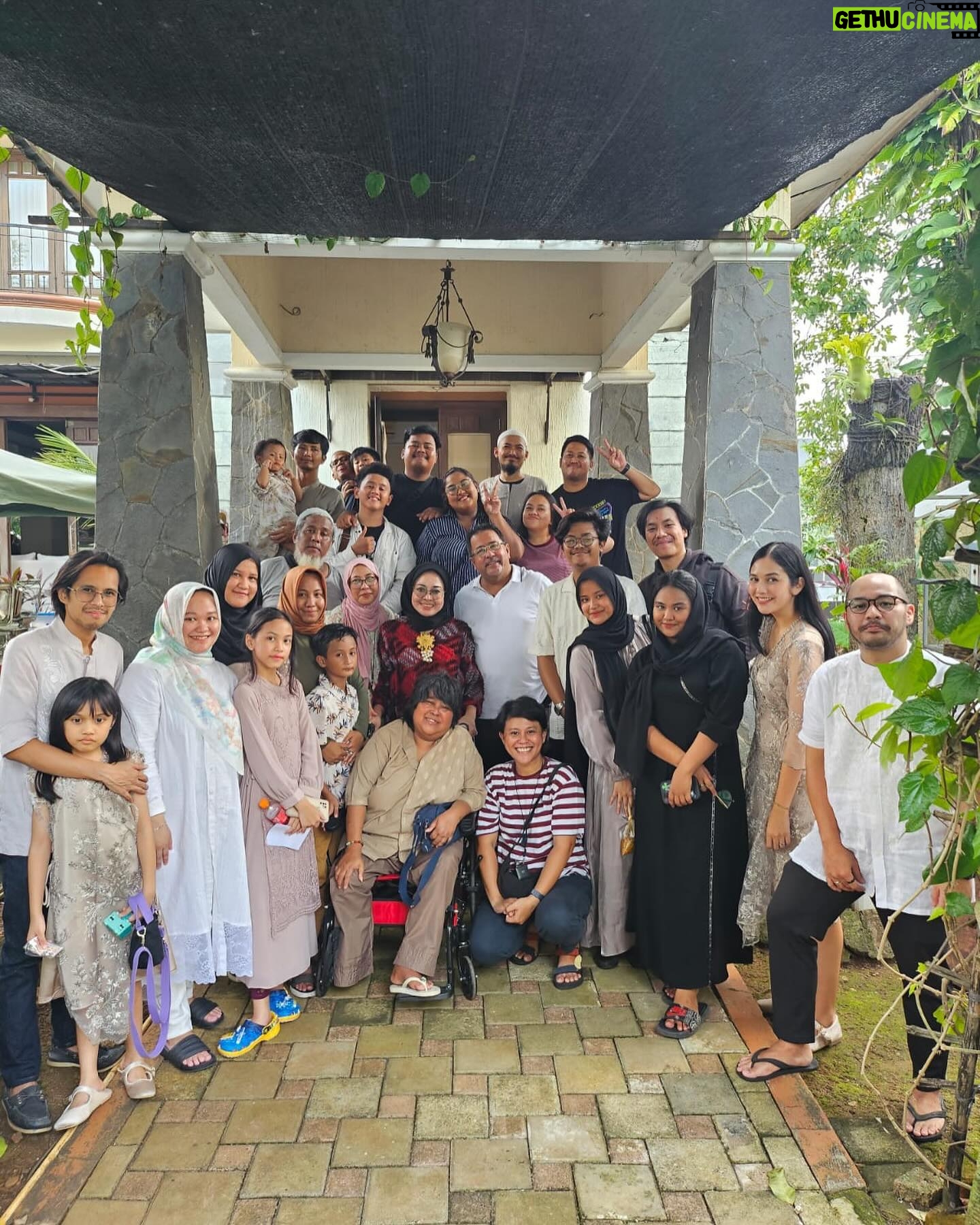 Rano Karno - 2.3K Likes - Lebaran pertama bersama keluarga besar, alhamdulillah