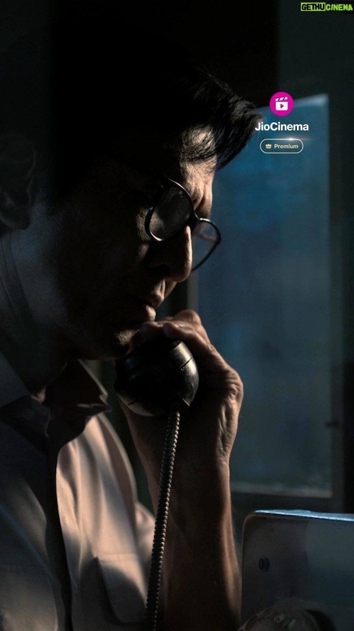 Ranvir Shorey - 4.7K Likes - Mystery, mayhem and ‘M’ – Shekhar Home’s chase is on! 🔍
Watch #ShekharHome streaming 14 August onwards, only on JioCinema Premium.
@kaykaymenon02 @ranvirshorey @rasikadugal @iamkirtikulhari
#ShekharHomeOnJioCinema #JioCinemaPremium