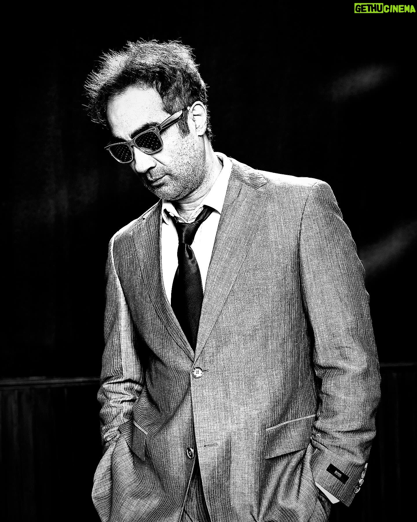 Ranvir Shorey - 1.3K Likes - #NewProfilePic Alert!
Thank you for the shot, @imdb_in and @mumbaifilmfestival! 🤟🏽😘