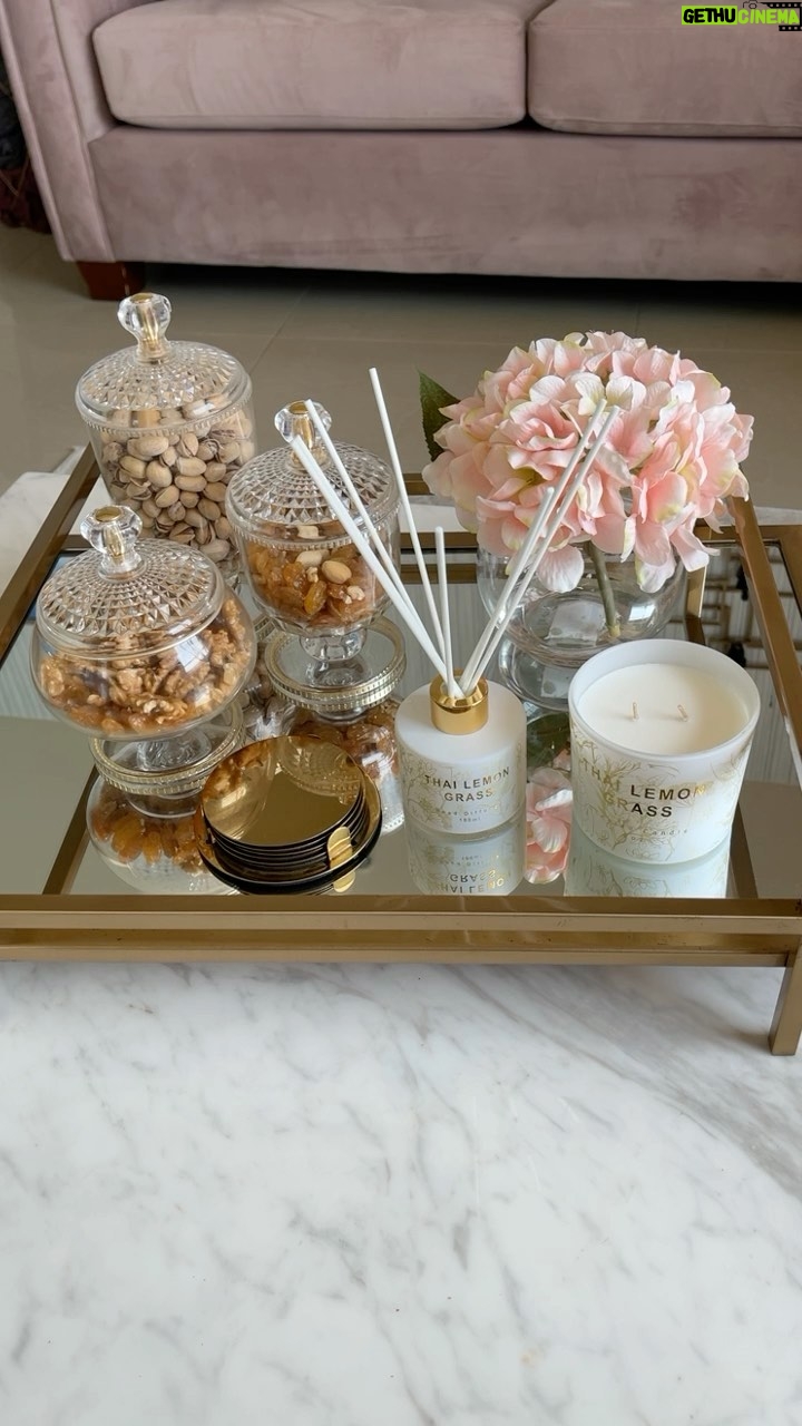 Rasha - 378 Likes - Styling my coffee table 💫💫
شنو رأيكم ؟؟ عجبكم ؟؟
#decoration #decoracion #style #coffee #tabledecor #livingroomdecor #dubai #dubailife #dubaimall #uae #iraq #explore #exploremore #دبي #دبي_مول #ابوظبي #العراق #بغداد #ابها #السعوديه #الرياض #اكسبلور_explore #اكسبلور_فولو #مساء_الخير #لندن #مشاهير #مشاهير_العرب #مشاهير_العراق