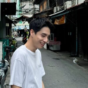 Ratchapat Worrasarn Instagram - เมื่อไหร่ก็ชอบเธอ 🌤️