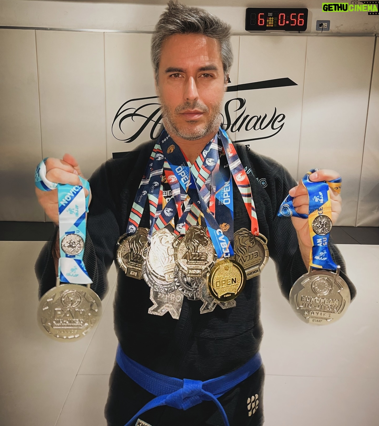 Raúl Olivo - 3 Likes - “No voy a competir” - dije cuando empecé a entrenar! Gracias team @academia_artesuave por el apoyo y el ánimo !! Seguimos! #artesuave #bjj #RO