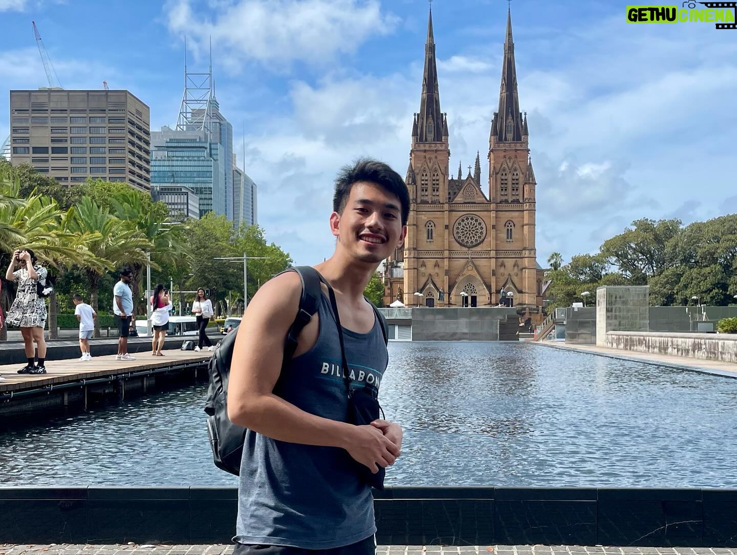 Ray Lin - 1.2K Likes - 來到澳洲半年 🦘
也剛好是我生日剛過生日 🎂
.
放一下這半年來的一些照片
.
澳洲的這趟旅程,
我體驗到了不同的生活與文化,
英文不算突飛猛進但至少足夠在這裡生活。
也算是有達到我的目的。
.
感謝所有看到這裡的朋友,
在現代還願意這樣慢慢閱讀我的筆記。
謝謝你們願意參與我的人生🙏