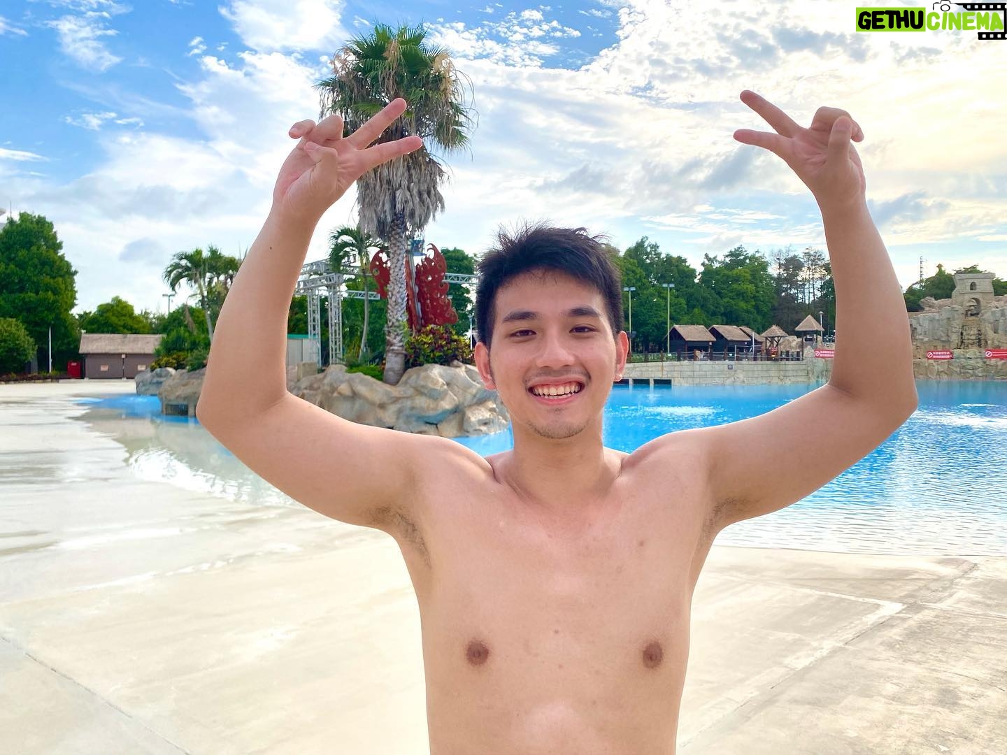 Ray Lin - 1.7K Likes - 🦀️❤️💔