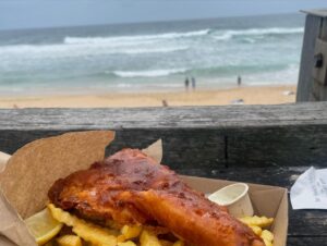 Ray Lin Instagram - 🇦🇺
我問海鷗：人生的意義是什麼
海鷗：去碼頭整點薯條
我：去碼頭整點薯條