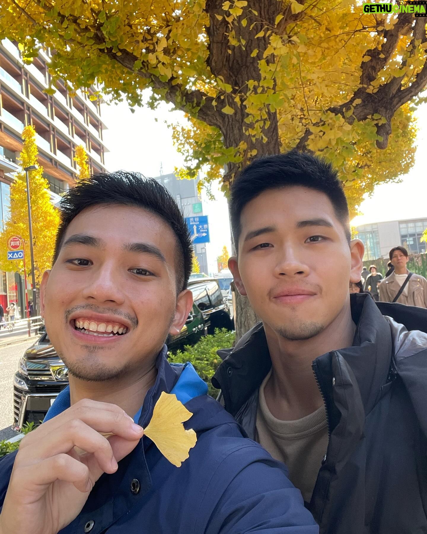 Ray Lin - 1.1K Likes - Tokyoooooooo~