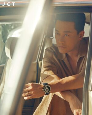 Raymond Lam Instagram - @jetmaghk

Text．@nicnicnicnicwong
Photo．@_loricky_
Styling．@calvin.wtf
Hair．@keith_wong_hair
Makeup．Raymond Yip
Wardrobe．@zegnaofficial @givenchy @ralphlauren
Watch and Jewelry．@harrywinston
Location．Soho House Hong Kong

#JETHK #JET2024 #JET2024AUG #林峯 #HARRYWINSTON #九龍城寨之圍城 @harrywinston