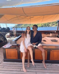 Actress Rebecca Rittenhouse HD Instagram Photos and Wallpapers August 2024