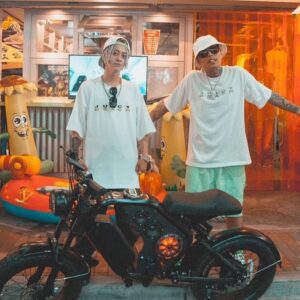 Red Eye Instagram - JUICY BEACH POPUP 明日まで🟢