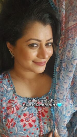 Reenu Mathews Instagram - Just a gal who loves her salwar suit 🤍🩵

👗 @shopmurraya

#reelswithreenu 
#summerindubai 
#summervibes
#summeroutfit